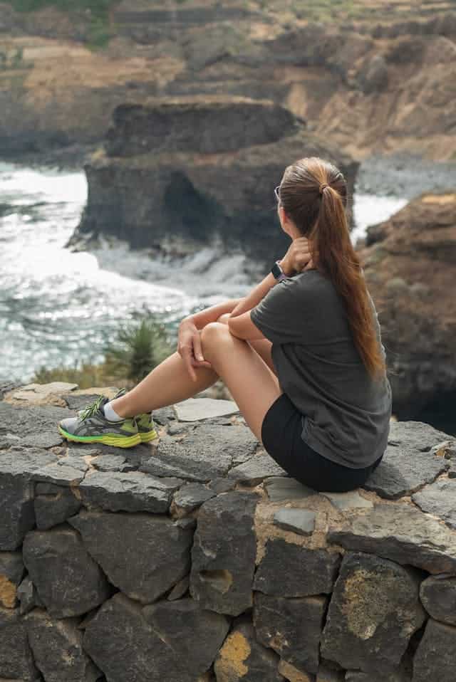 Sitting on a Wall Dream Meaning